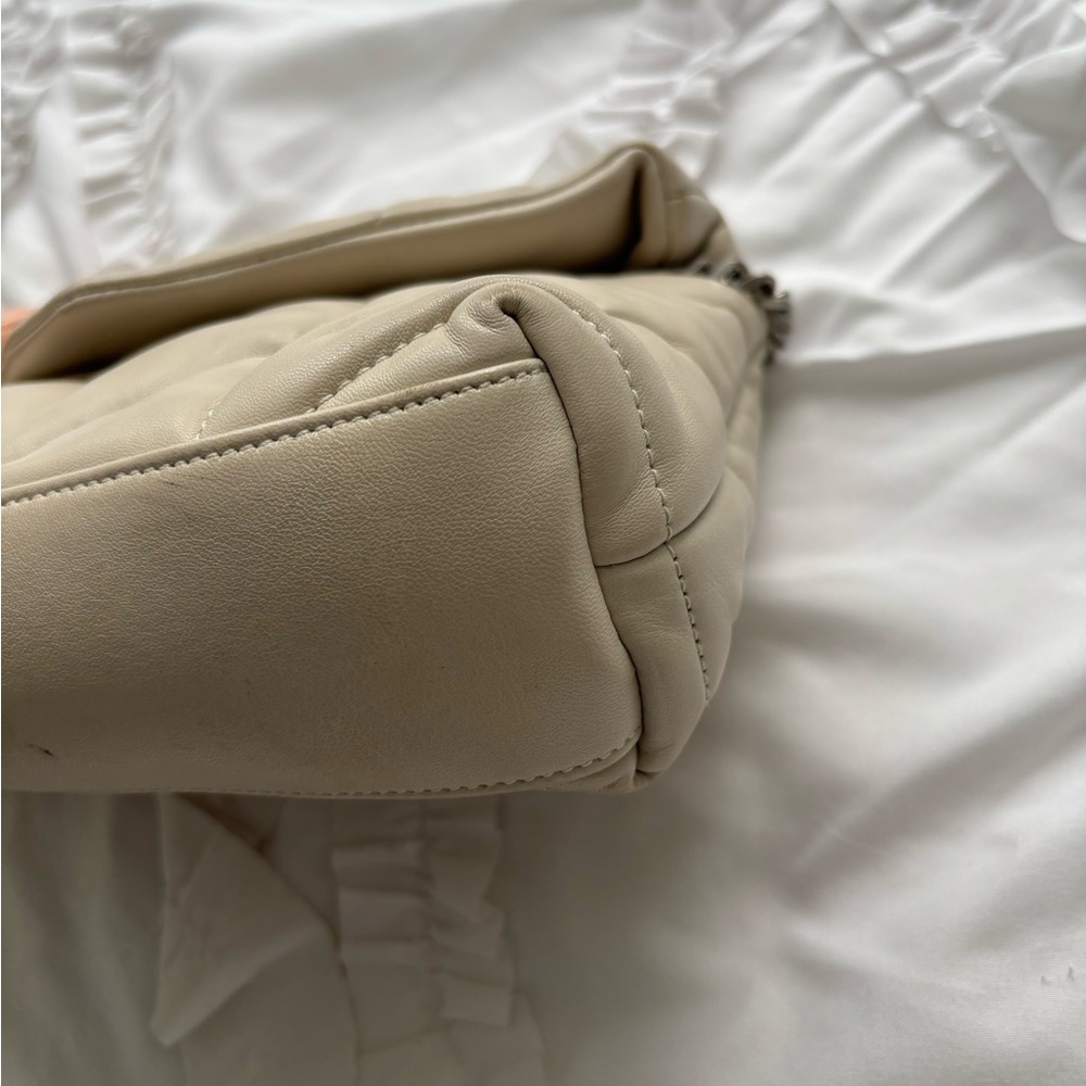 Saint Laurent Ivory Quilted Leather Bag Lou Lou - Picture 14 of 15